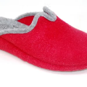 Ciabatta da donna rossa con zeppa interna in sughero. Art. 0154