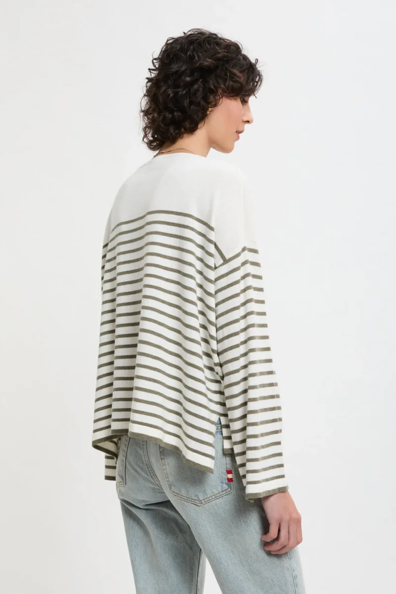 Maglione a maniche ampie con collo rotondo - immagine 4