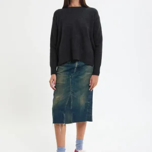 Maglione in lana Hamilton e procione con bottone laterale