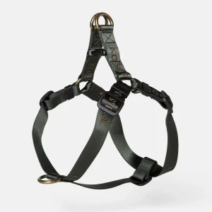 ADJUSTABLE NYLON HARNESS