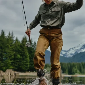 WOMEN’S GATHERED HEM SHIRT