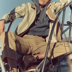 WOMEN'S FRENCH TERRY HALF-ZIP HOODIE