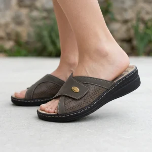 Ciabatte da donna  in ecopelle con plantare estraibile -  Art. 188