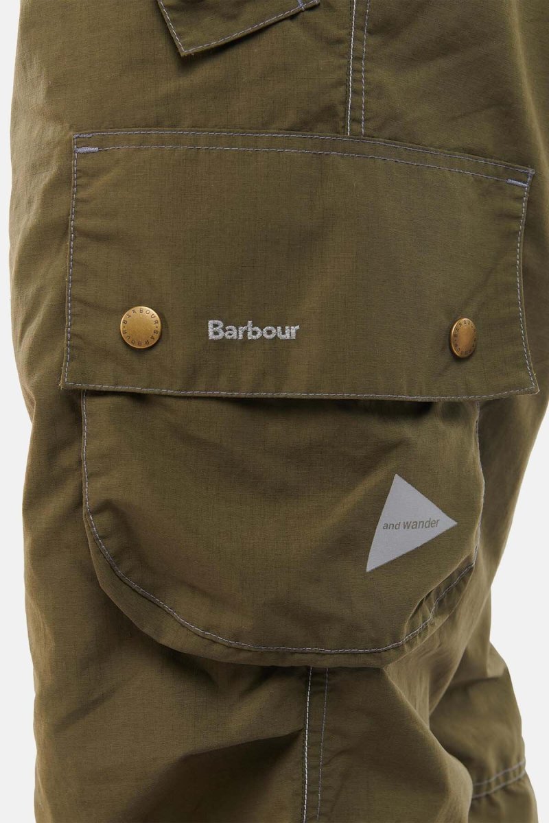 Pantaloni Barbour x And Wander - immagine 7
