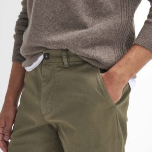 Pantaloni in tessuto stretch lavato dalla vestibilità leggermente aderente