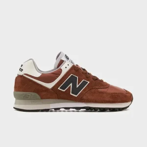 Sneakers Made In UK 577