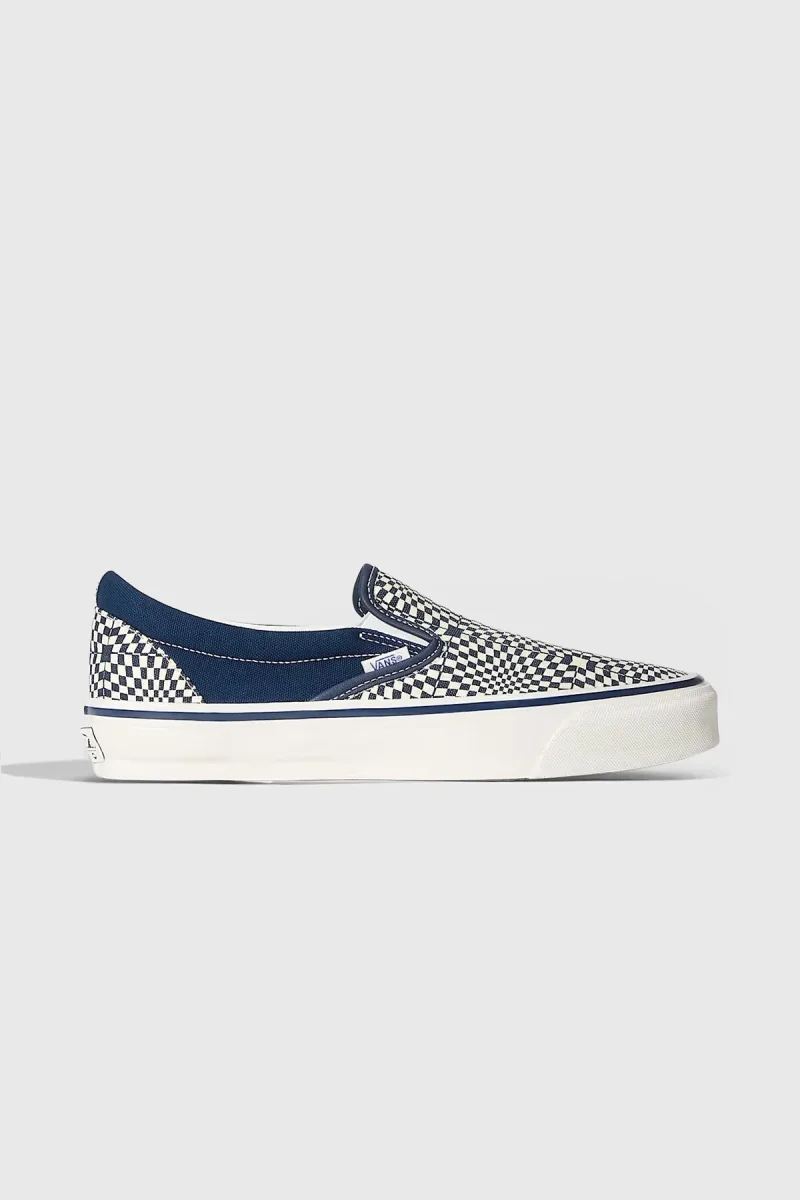 LX Classic Slip-On 98